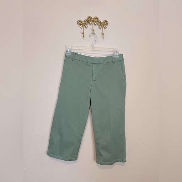 Old Navy Pants - Old Navy Patterned Blue and Cream Fabric